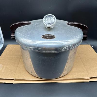 Vintage Presto Pressure Cooker / Canner – Model 7-B – 16 Quart – USA