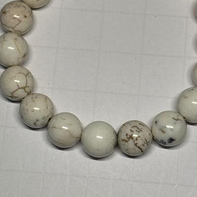 Ivory Magnesite (?) stretch bracelet