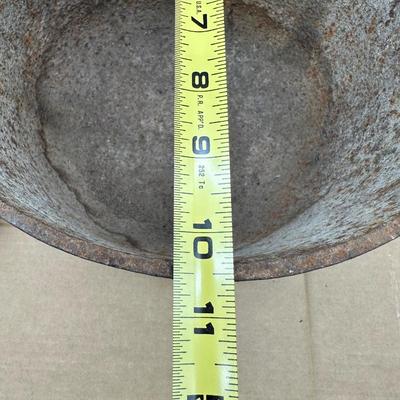 Antique P&S MF Co Cast Iron Footed Bean Pot w/ Lid & Bail Handle