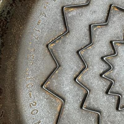 Vintage Wagner Ware No. 9 Drip Drop Roaster w/ Original Lid & Bail Handle – Sidney, Ohio