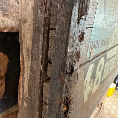 Antique HOWE Bicycles & Tricycles Advertising Sign – Mounted on Wood – Penny-Farthing Graphic