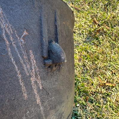 Large Antique Cast Iron 3-Leg Kettle / Camp Cauldron – #15 Marked