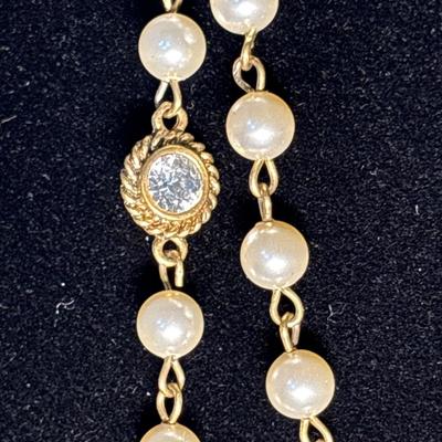 Faux pearl & crystal gold necklace