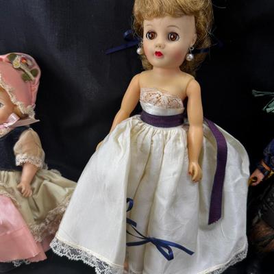 Disney figurines and collectible dolls