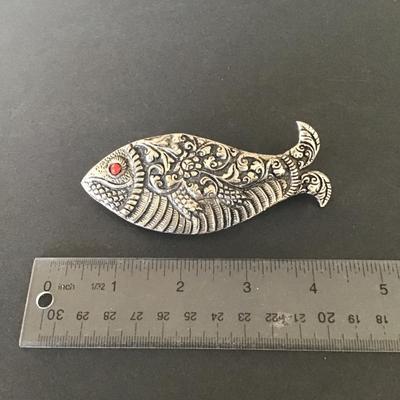 Sale Photo Thumbnail #39: Vintage silver tone fish hair barrette with red eye Please see attached pictures