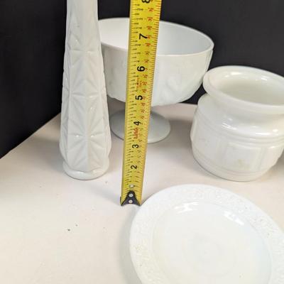 Several Pieces Of Milk Glass Containers