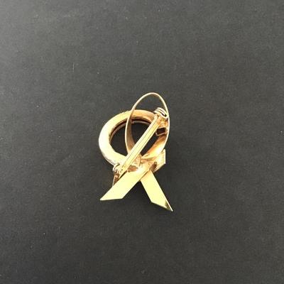 Sale Photo Thumbnail #66: Vintage gold tone ribbon Brooch Please see attached pictures