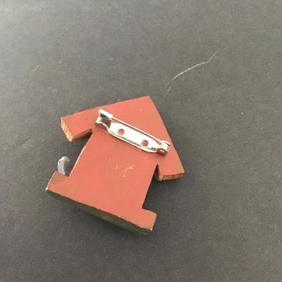 Sale Photo Thumbnail #73: Very cute bird house brooch Please see attached pictures