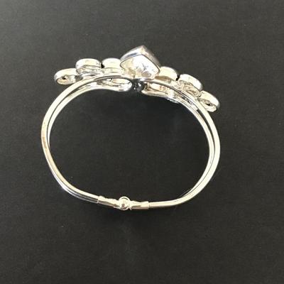 Sale Photo Thumbnail #76: Silver Tone Hinged fashion Bracelet Please see attached pictures