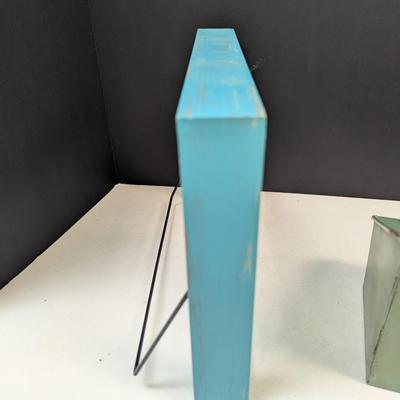 Pair Of Wired Note Holders