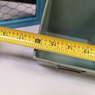 Pair Of Wired Note Holders