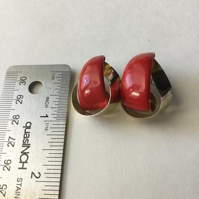 Red enamel gold tone fashion earrings