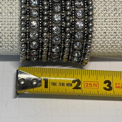 Stretch silver & rhinestone stretch bracelet