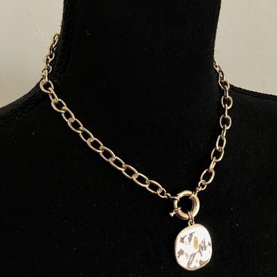 Sale Photo Thumbnail #172: Please see attached photos