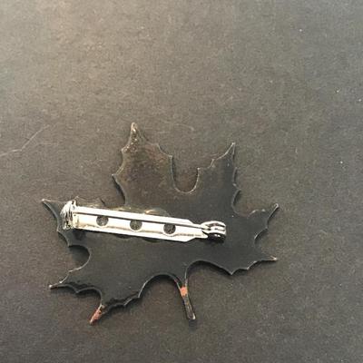 Sale Photo Thumbnail #53: Vintage Enamel oak leaf brooch Please see attached pictures