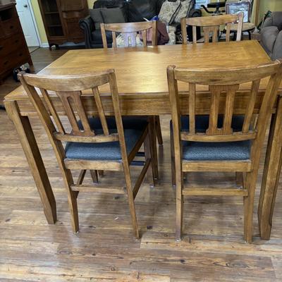LOT 185: Pub Height Table & Chairs Set