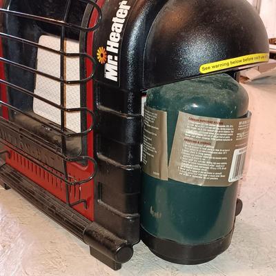 LOT 190: Collection of Heaters and Fans