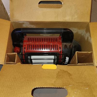 LOT 190: Collection of Heaters and Fans