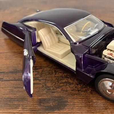 LOT 247: Mattel Hot Wheels Legends 1:24 & 1:67 Scale CadZZilla Die-Cast Model Car Set