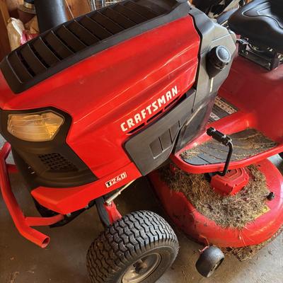 Sale Photo Thumbnail #137