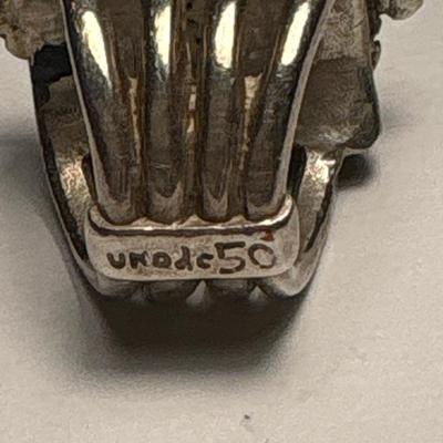 Unode 50 crested heart ring (size 9)