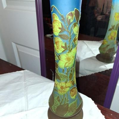 Sale Photo Thumbnail #12: Green Blue Emille Galle Romanion 1950s MCM  Reproduction Vase. Excellent Condition. An Original Galle is priced in the thousands, these high quality Reproductions gave you near Galle Quality for hundreds. Hard to find beautiful floral Art Nouveau style wi