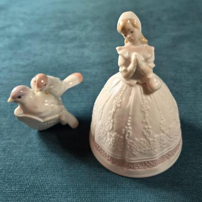Sale Photo Thumbnail #362: This is for 2 Lladro Collectibles.  This little duo is of a sweet Bell but she is missing her clapper.  The Love Birds are dated 1992 First Christmas..  These are small but still very for your LLADRO Collection.