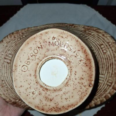Sale Photo Thumbnail #39: Gorgeous large Byron Molds Basket. Dated 1976