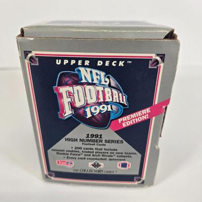 LOT 121: Various Baseball and Other Sports Cards