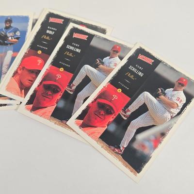 LOT 121: Various Baseball and Other Sports Cards