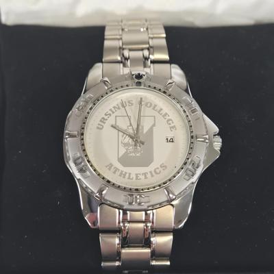 LOT 123: Ursinus College Athletics Watch, Multi-line Geometric Ring, and Various Pins