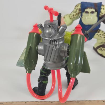 LOT 124: Small Soldiers Slam Fist Gorgonite, Nick Nitro, and Brick Bazooka Action Figures