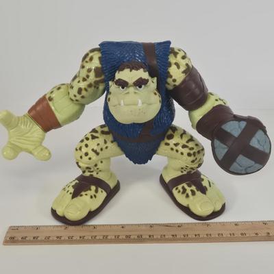 LOT 124: Small Soldiers Slam Fist Gorgonite, Nick Nitro, and Brick Bazooka Action Figures