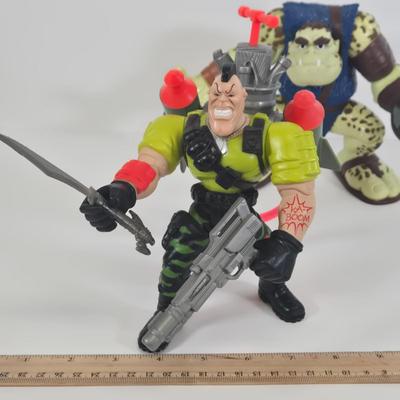 LOT 124: Small Soldiers Slam Fist Gorgonite, Nick Nitro, and Brick Bazooka Action Figures