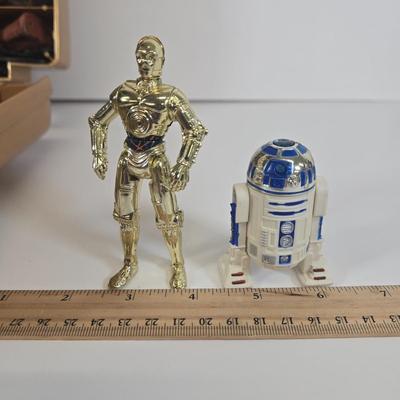 LOT 125: Multiple Star Wars Toy Figurines in C3PO Carrying Case