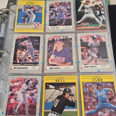 LOT 131: Three Baseball Card Albums with Various Cards Inside
