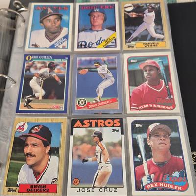 LOT 131: Three Baseball Card Albums with Various Cards Inside