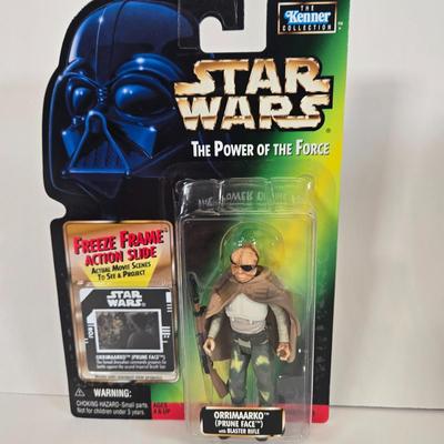 LOT 139: Kenner Star Wars Max Rebo Band Pairs Barquin D'AN & Droopy McCool, Lak Sivrak, ASP-7 Droid, and Force Orrimaarko (Prune...