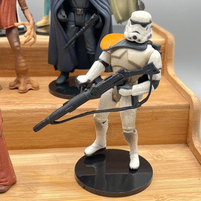 LOT 181F: Star Wars Power of the Force Action Figures - A New Hope w/ Accessories