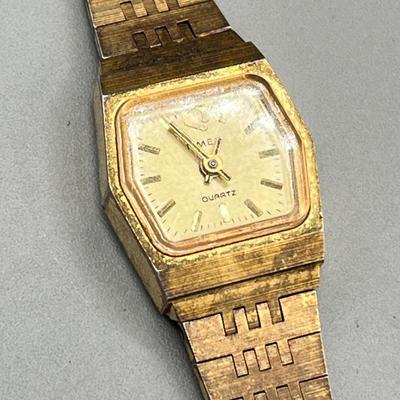 LOT 184J: Collection of Assorted Vintage Watches for Parts or Repair