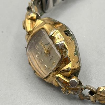 LOT 184J: Collection of Assorted Vintage Watches for Parts or Repair