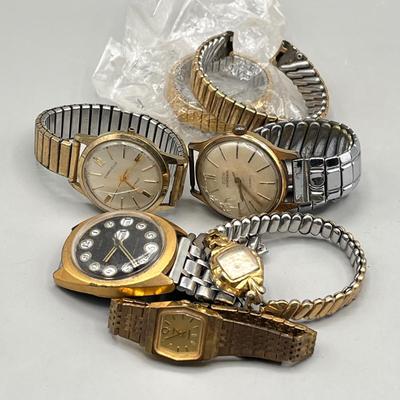 LOT 184J: Collection of Assorted Vintage Watches for Parts or Repair