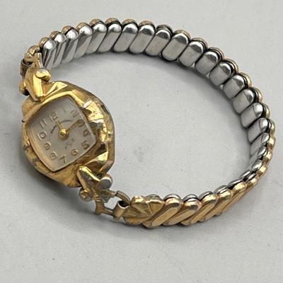 LOT 184J: Collection of Assorted Vintage Watches for Parts or Repair