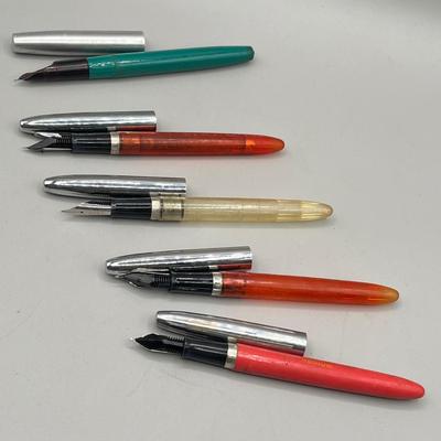 LOT 196J: Vintage Notebook and Pens - Fountain Pens