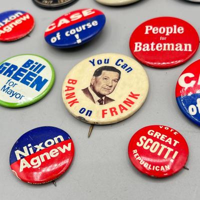 LOT 199J: Vintage Political Buttons
