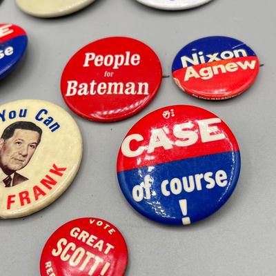 LOT 199J: Vintage Political Buttons