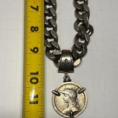French Kande Medallion silver necklace