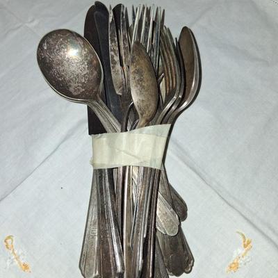 Sale Photo Thumbnail #73: Silver Plated. 24 pieces.