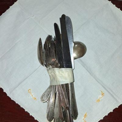 Sale Photo Thumbnail #74: Silver Plated. 24 pieces.