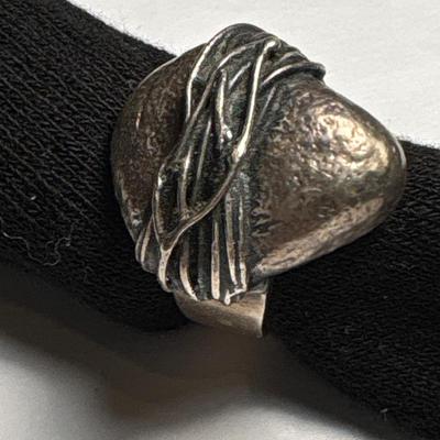 Sterling rock ring (size 9)
